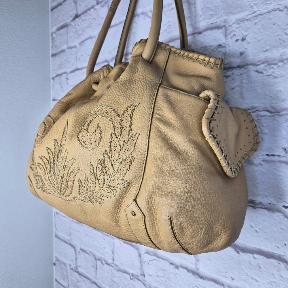 Vintage Cole Haan Tan Pebbled Leather Whipstitch Embroidered Drawstring Hobo Bag - Picture 3 of 12